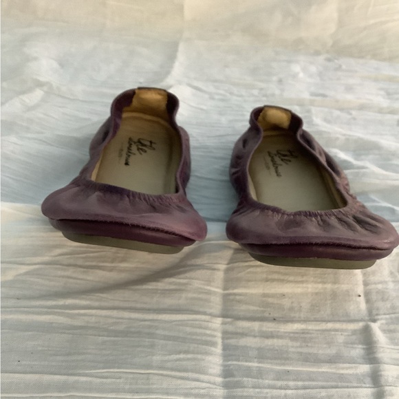 The Storehouse Flats Size 8 Vintage Purple Oil Tanned Leather EUC - Picture 2 of 5